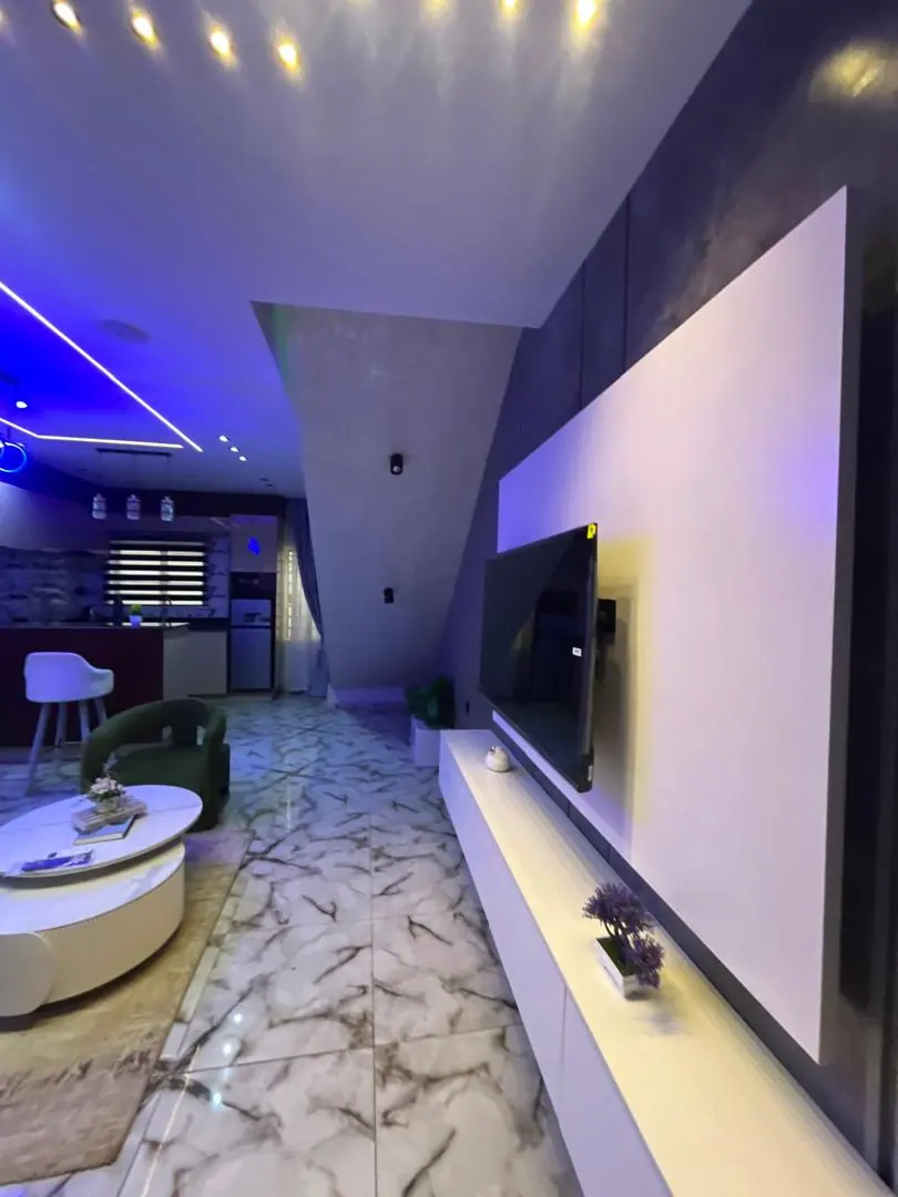 Ob’okhian Suite — photo 13